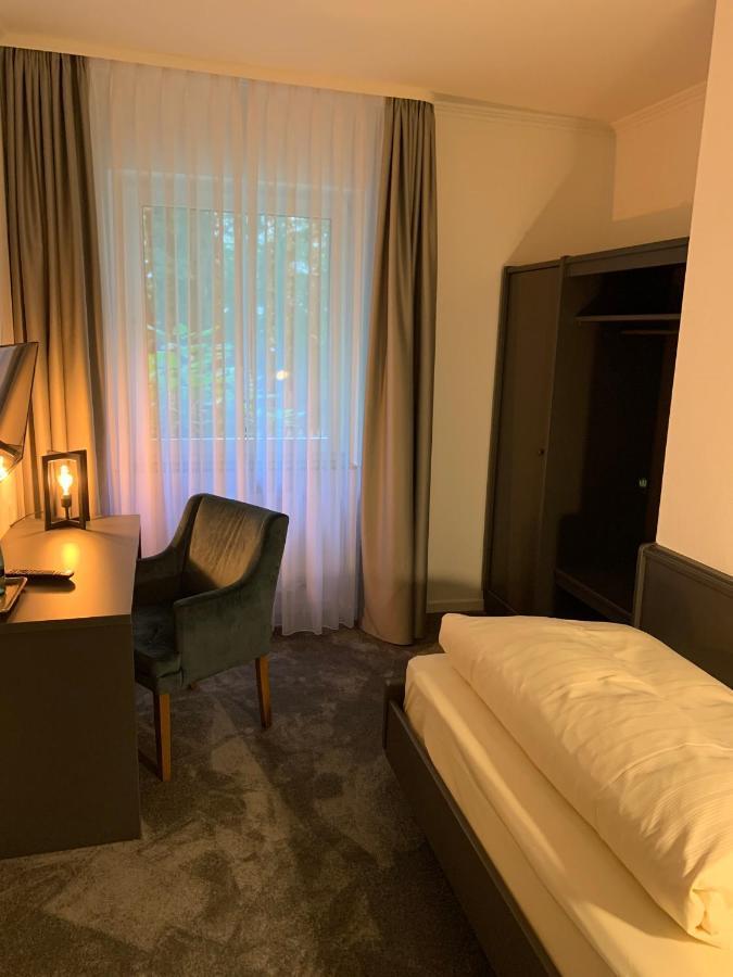 Waldhotel Riesebusch Bad Schwartau Esterno foto